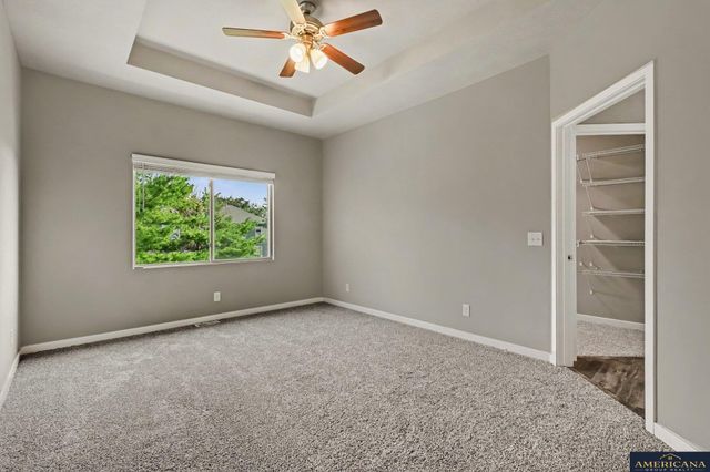 18612 Redwood Street, Omaha, NE 68136