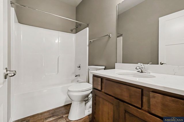 18612 Redwood Street, Omaha, NE 68136