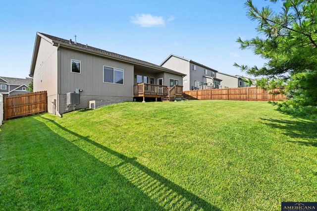 18612 Redwood Street, Omaha, NE 68136