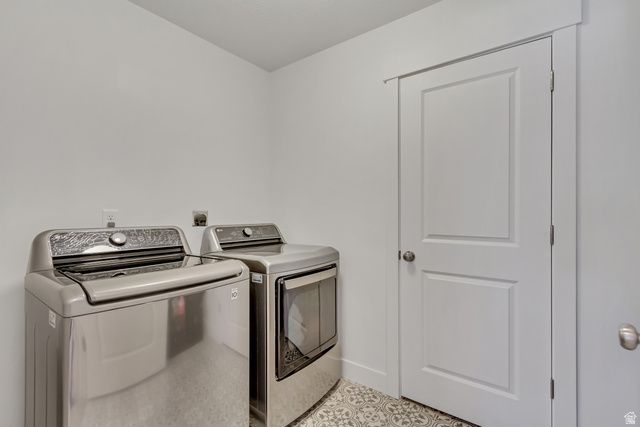 2091 W 1675 S CT, West Haven, UT 84401