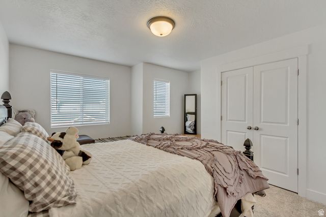 2091 W 1675 S CT, West Haven, UT 84401