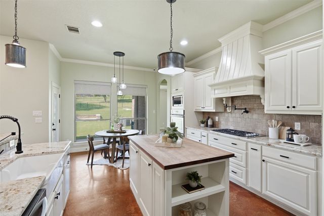 12409 Bella Vino Drive, Fort Worth, TX 76126
