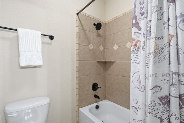 12409 Bella Vino Drive, Fort Worth, TX 76126