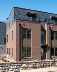900 Meridian St Apt 2, Nashville, TN 37207