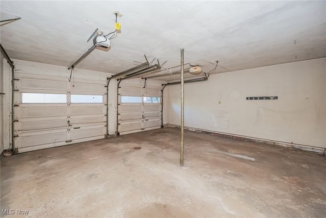 962 Iona Avenue, Akron, OH 44314