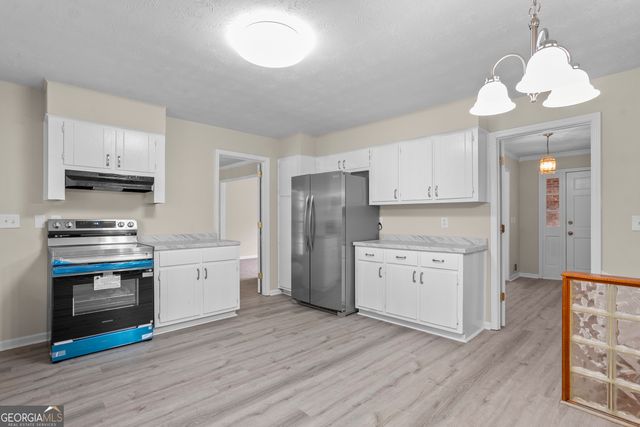 3219 Rondelay Drive, Lithonia, GA 30038