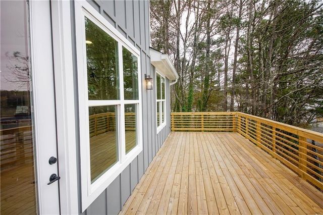 1740 Bolton Road NW, Atlanta, GA 30318