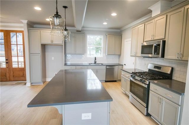 1740 Bolton Road NW, Atlanta, GA 30318