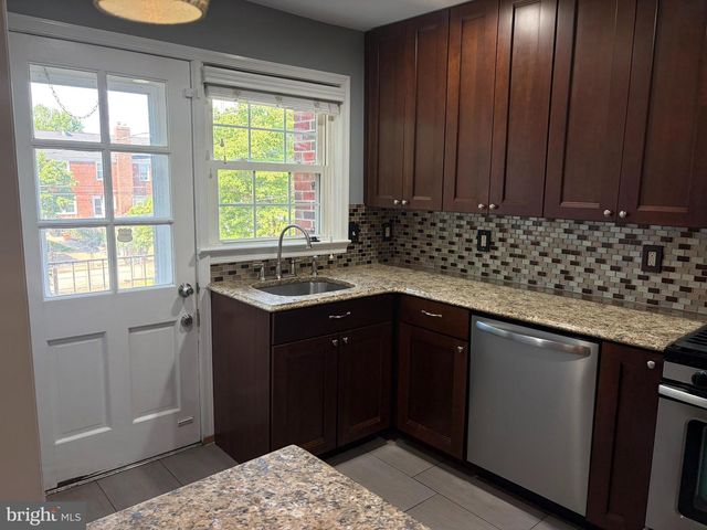 1543 COTTAGE LN, Towson, MD 21286