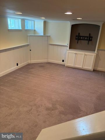 1543 COTTAGE LN, Towson, MD 21286