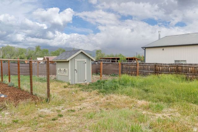 1877 S RIVER RUN DR, Huntsville, UT 84317