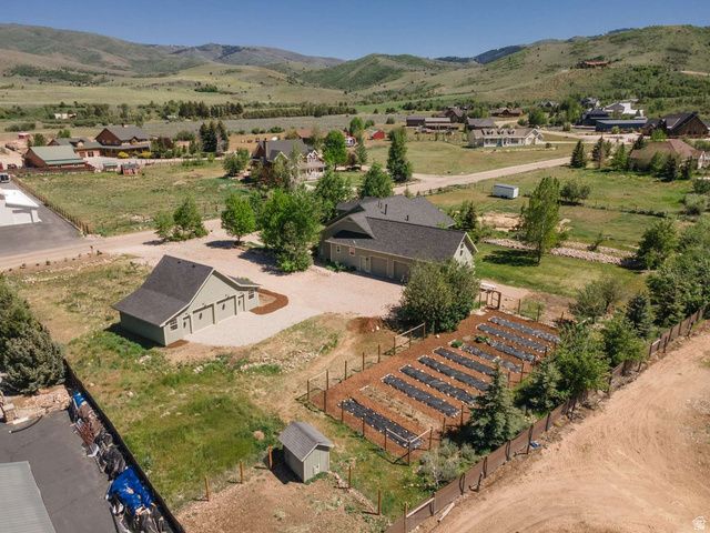 1877 S RIVER RUN DR, Huntsville, UT 84317
