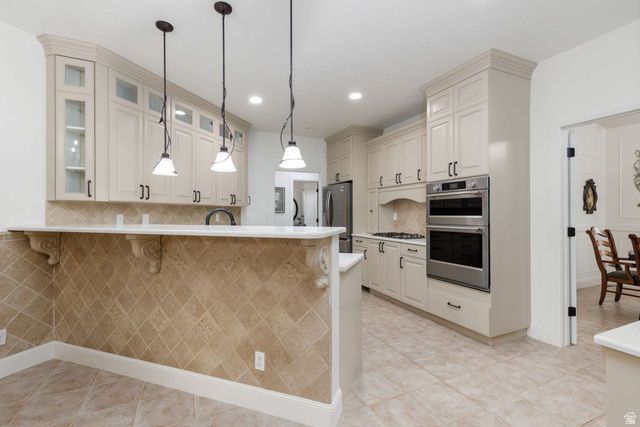1877 S RIVER RUN DR, Huntsville, UT 84317