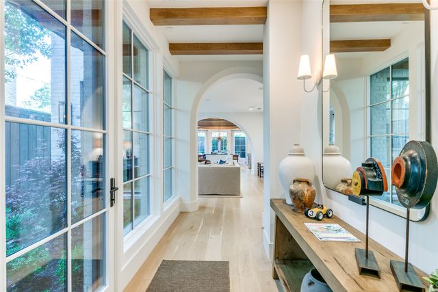 4007 Hawthorne Avenue, Dallas, TX 75219