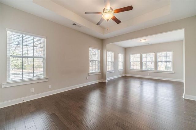 347 Villa Park Circle, Stone Mountain, GA 30087