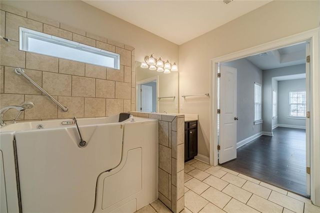 347 Villa Park Circle, Stone Mountain, GA 30087