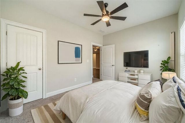 347 Villa Park Circle, Stone Mountain, GA 30087