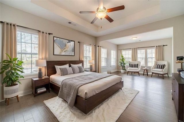 347 Villa Park Circle, Stone Mountain, GA 30087