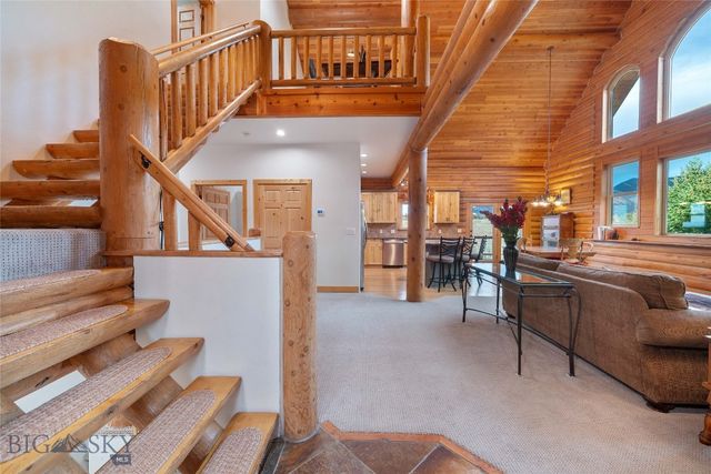 8407 Little Gully Run, Bozeman, MT 59715