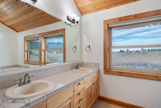 8407 Little Gully Run, Bozeman, MT 59715