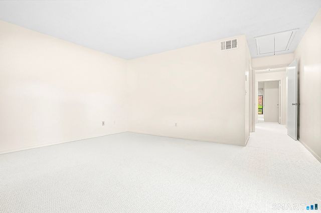 511 Heritage Village B, Southbury, CT 06488