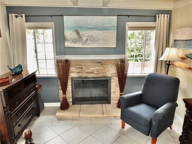 7002 E Peabody, Long Beach, CA 90808