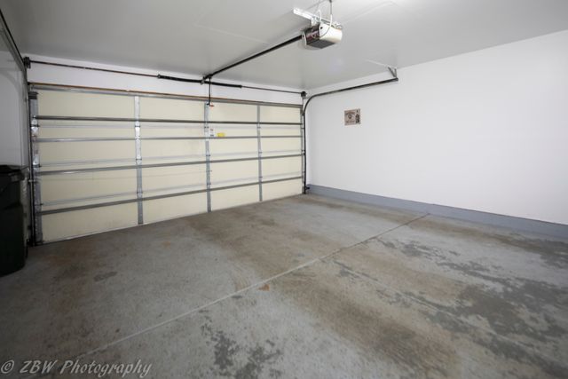 1890 Fredericksburg Lane 1890, Aurora, IL 60503