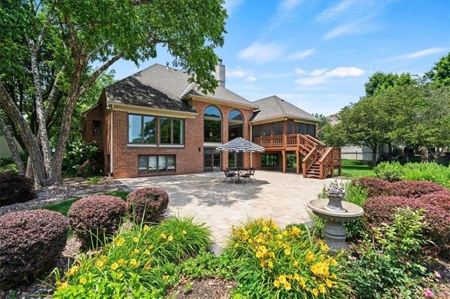 12917 Broadmoor Street, Overland Park, KS 66209