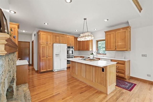 12917 Broadmoor Street, Overland Park, KS 66209