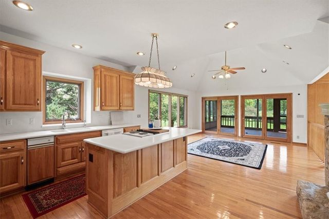 12917 Broadmoor Street, Overland Park, KS 66209