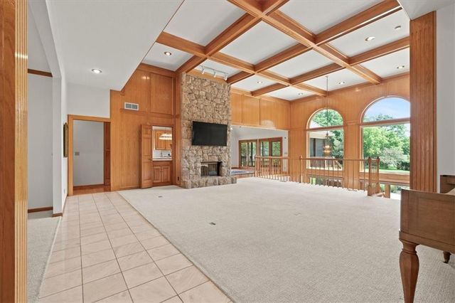 12917 Broadmoor Street, Overland Park, KS 66209