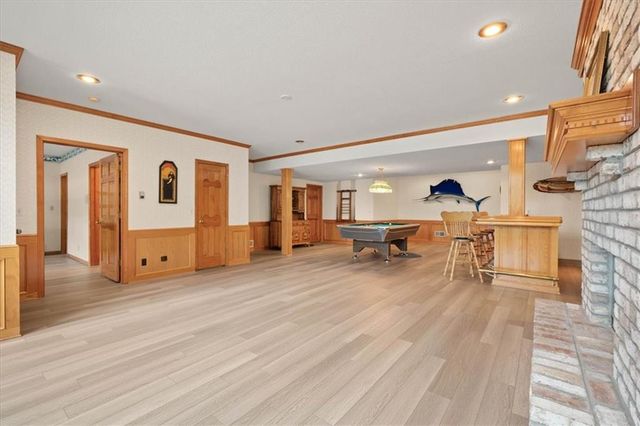 12917 Broadmoor Street, Overland Park, KS 66209