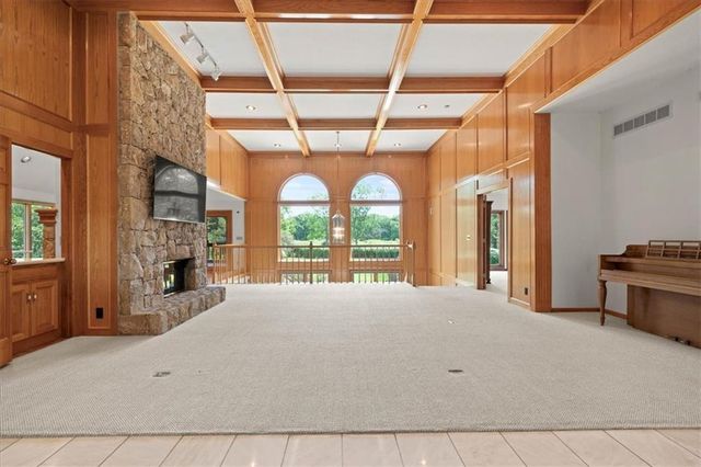 12917 Broadmoor Street, Overland Park, KS 66209
