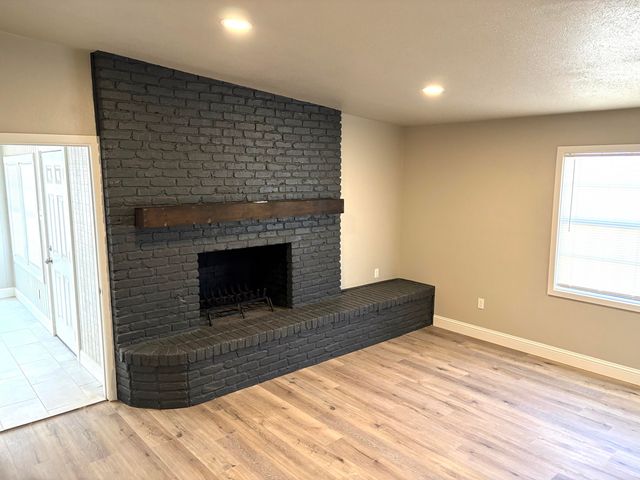 802 S Lons Street, Brownfield, TX 79316