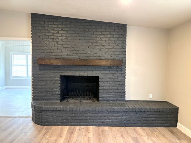 802 S Lons Street, Brownfield, TX 79316