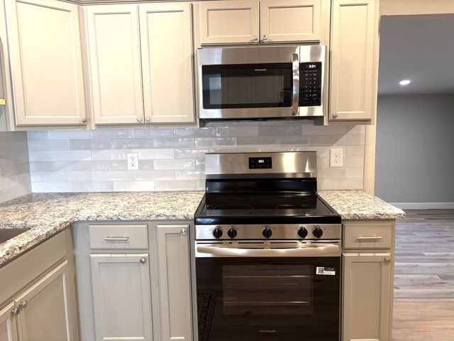 802 S Lons Street, Brownfield, TX 79316