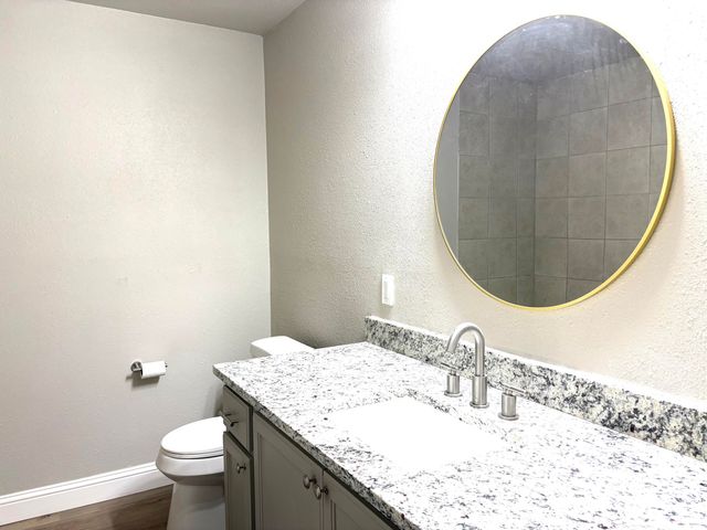 802 S Lons Street, Brownfield, TX 79316