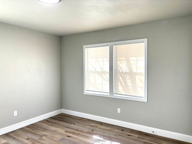 802 S Lons Street, Brownfield, TX 79316