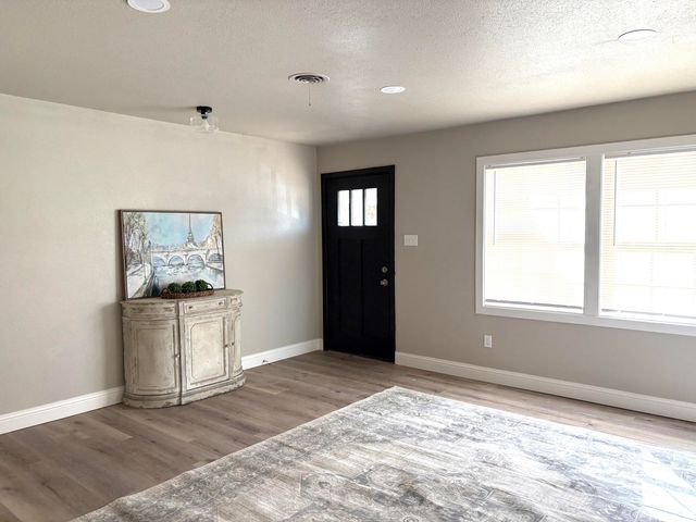 802 S Lons Street, Brownfield, TX 79316