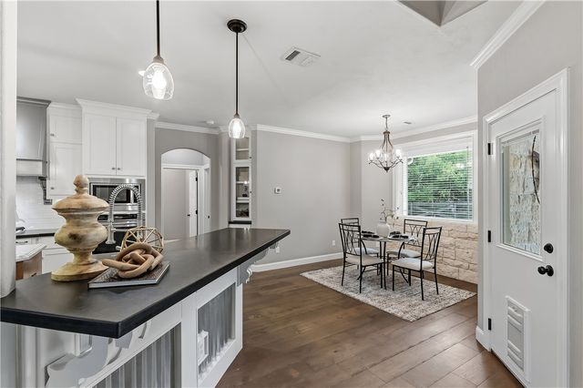 17325 Halona Court, College Station, TX 77845