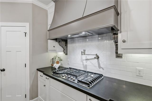 17325 Halona Court, College Station, TX 77845