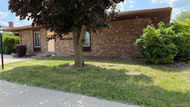 1110 S Linden Road, Flint, MI 48532