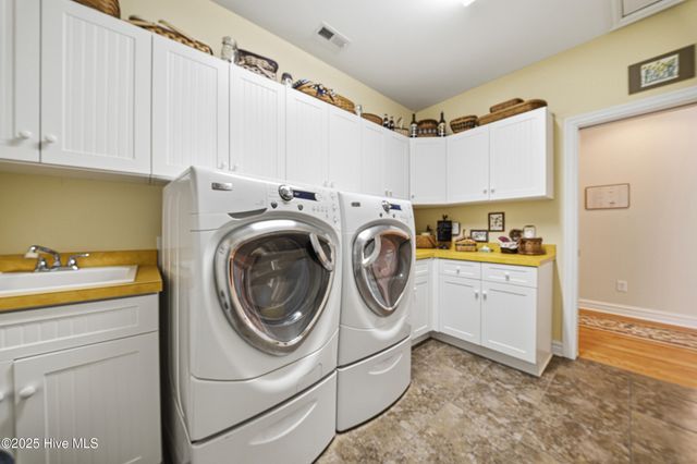 127 Meherrin River Drive, Hertford, NC 27944