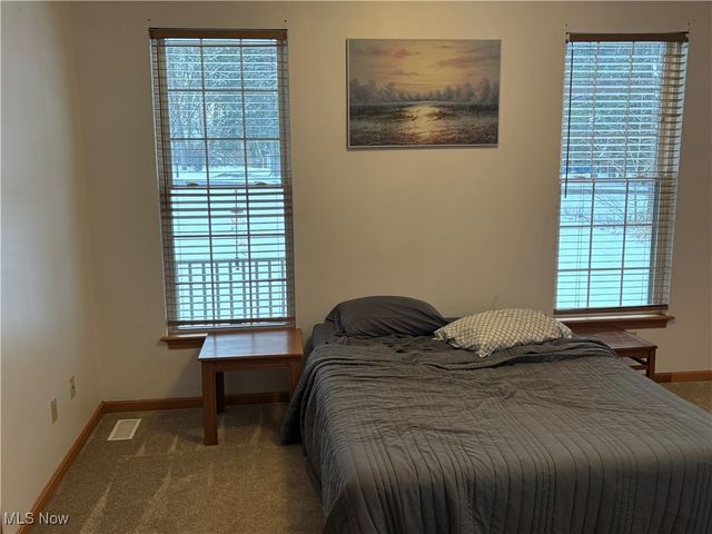 3115 Lovers Lane, Ravenna, OH 44266