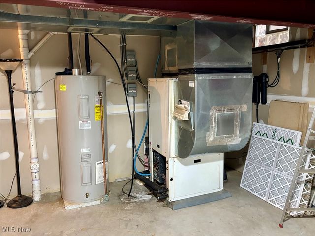 3115 Lovers Lane, Ravenna, OH 44266