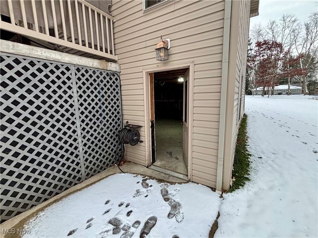 3115 Lovers Lane, Ravenna, OH 44266