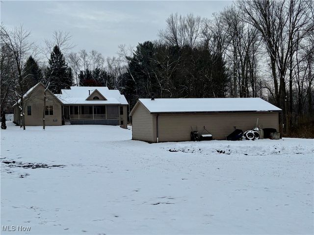 3115 Lovers Lane, Ravenna, OH 44266