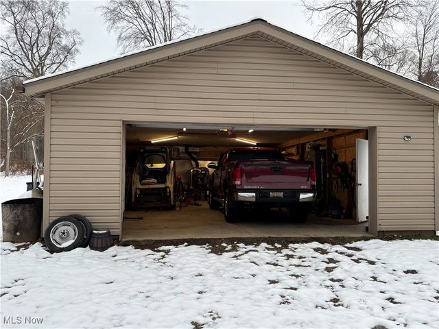 3115 Lovers Lane, Ravenna, OH 44266