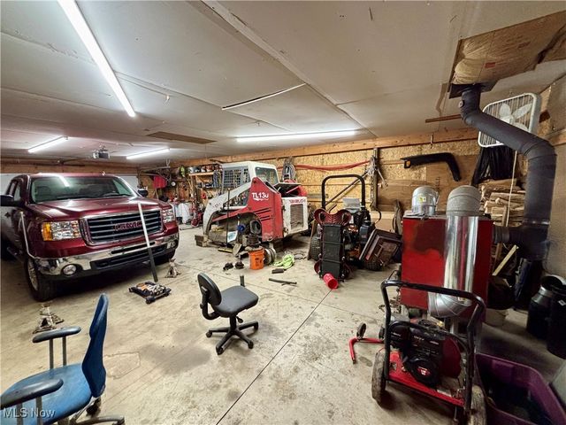 3115 Lovers Lane, Ravenna, OH 44266