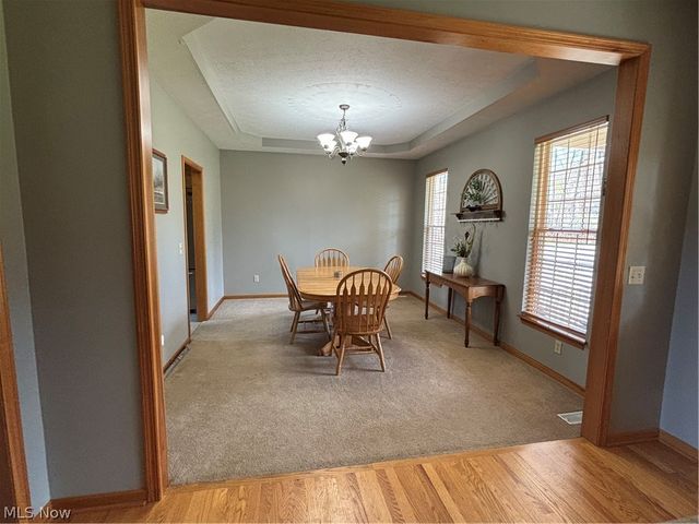 3115 Lovers Lane, Ravenna, OH 44266